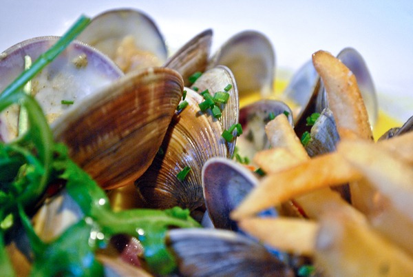 Eat Here | Cedar Key Clams