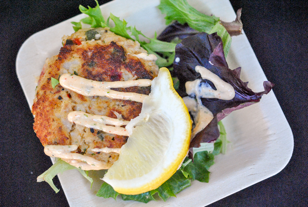 THE RIVERHOUSE REEF & GRILL, Spicy Gulf Grouper Cakes