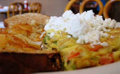 best-sarasota-restaurants-breakfast-greek-omelet-village cafe