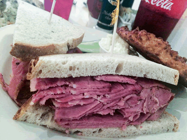 corned-beef-sandwich-sol-meyer-deli-sarasota-restaurants