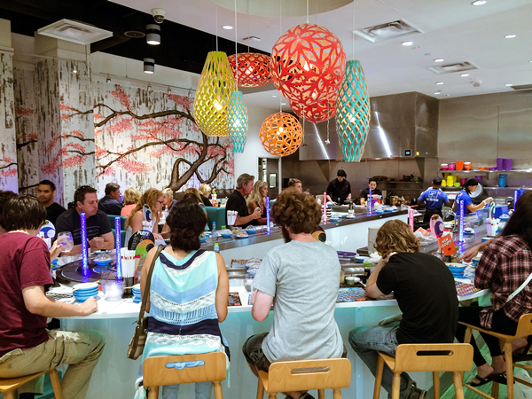 yo-sushi-inside-sarasota-restaurants