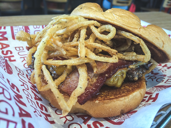 bbq-bacon-cheddar-burger-smashburger-sarasota