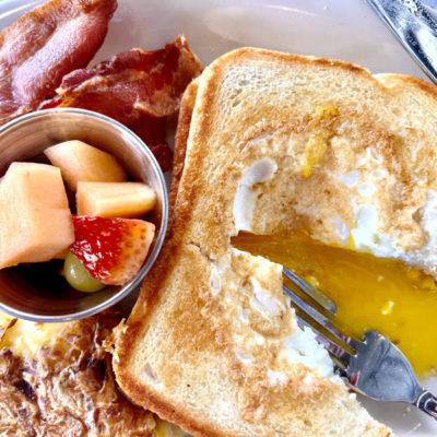 FIRST LOOK - The Toasted Yolk Cafe - dineSarasota