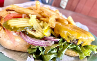 JR'S OLD PACKINGHOUSE CAFE - OPC BURGER WITH CHEESE